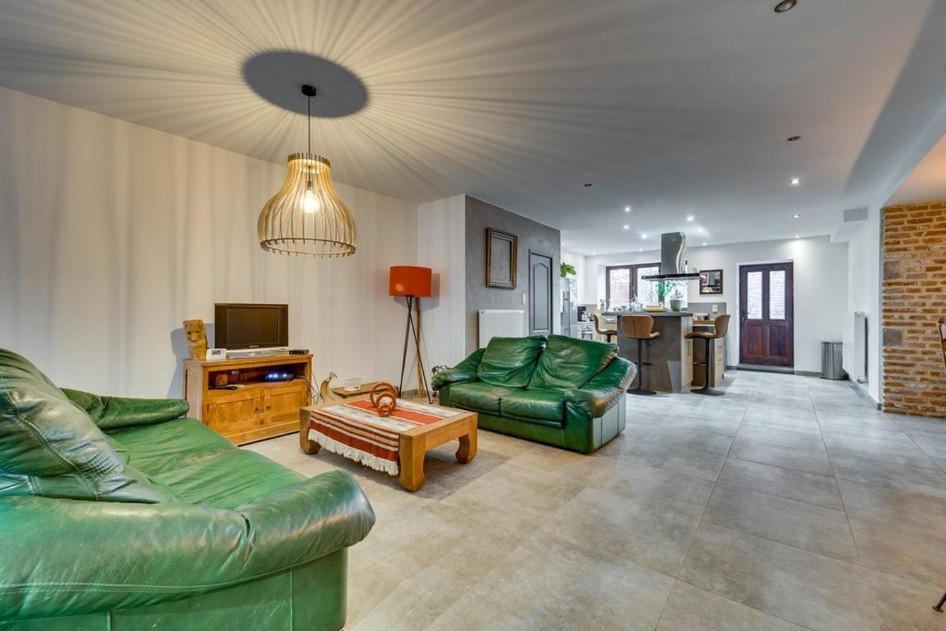 maison familiale près de bruxelles et paridaisia Enghien Esterno foto